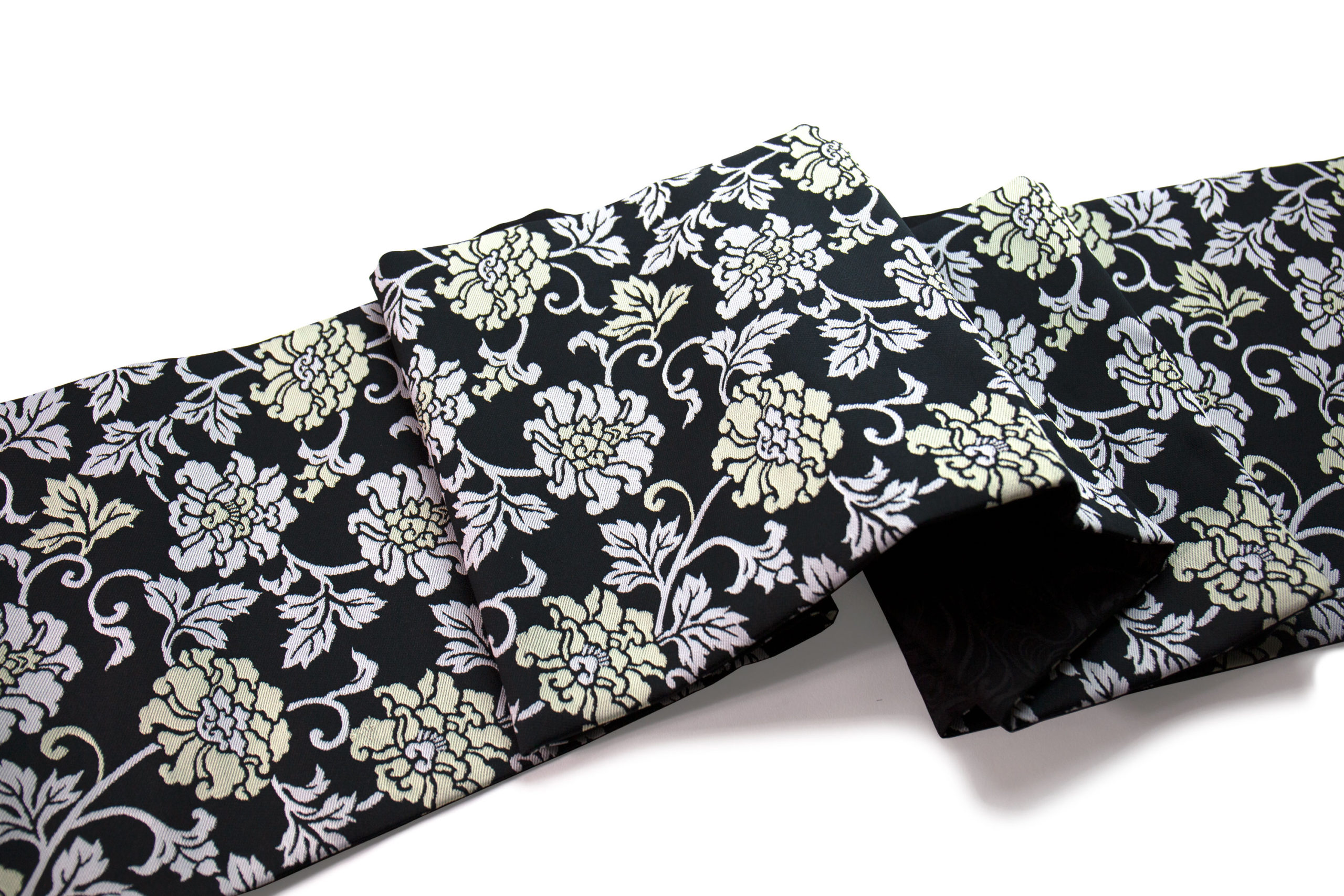 牡丹唐草文（袋帯）|京都西陣の帯の専門店、織匠さかい