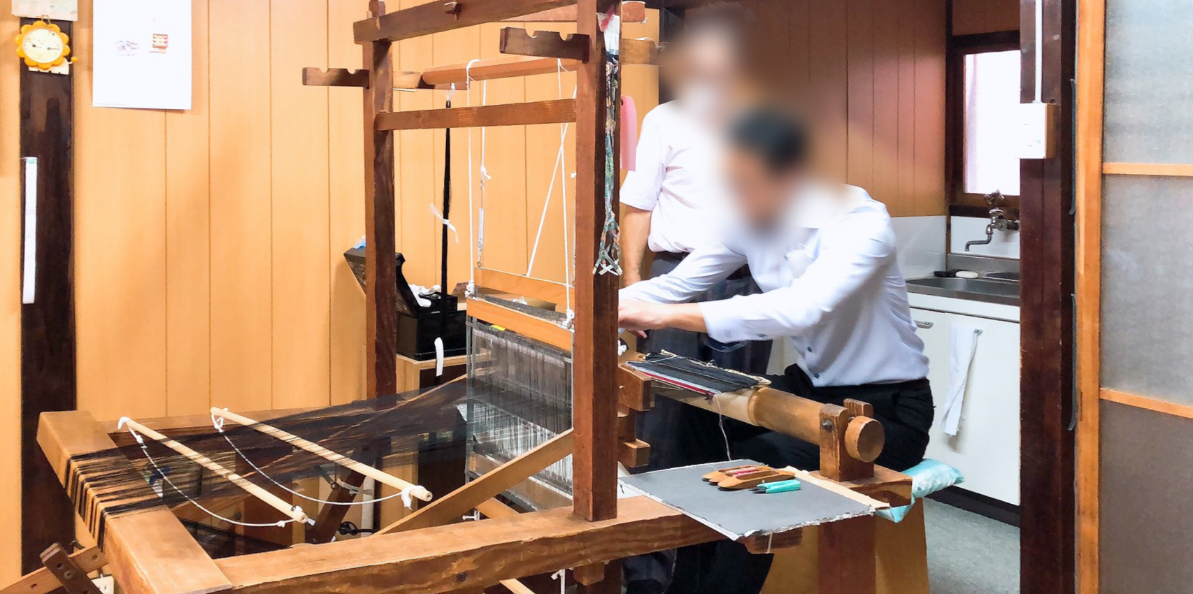 西陣織の帯 織屋で手織り体験してみませんか